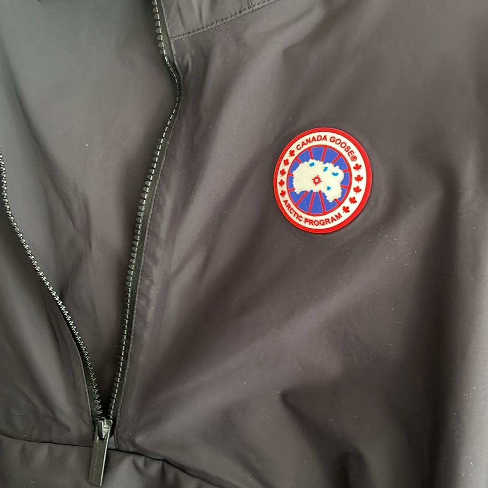 Canada Goose Unisex Field Poncho - Picture 5 of 9
